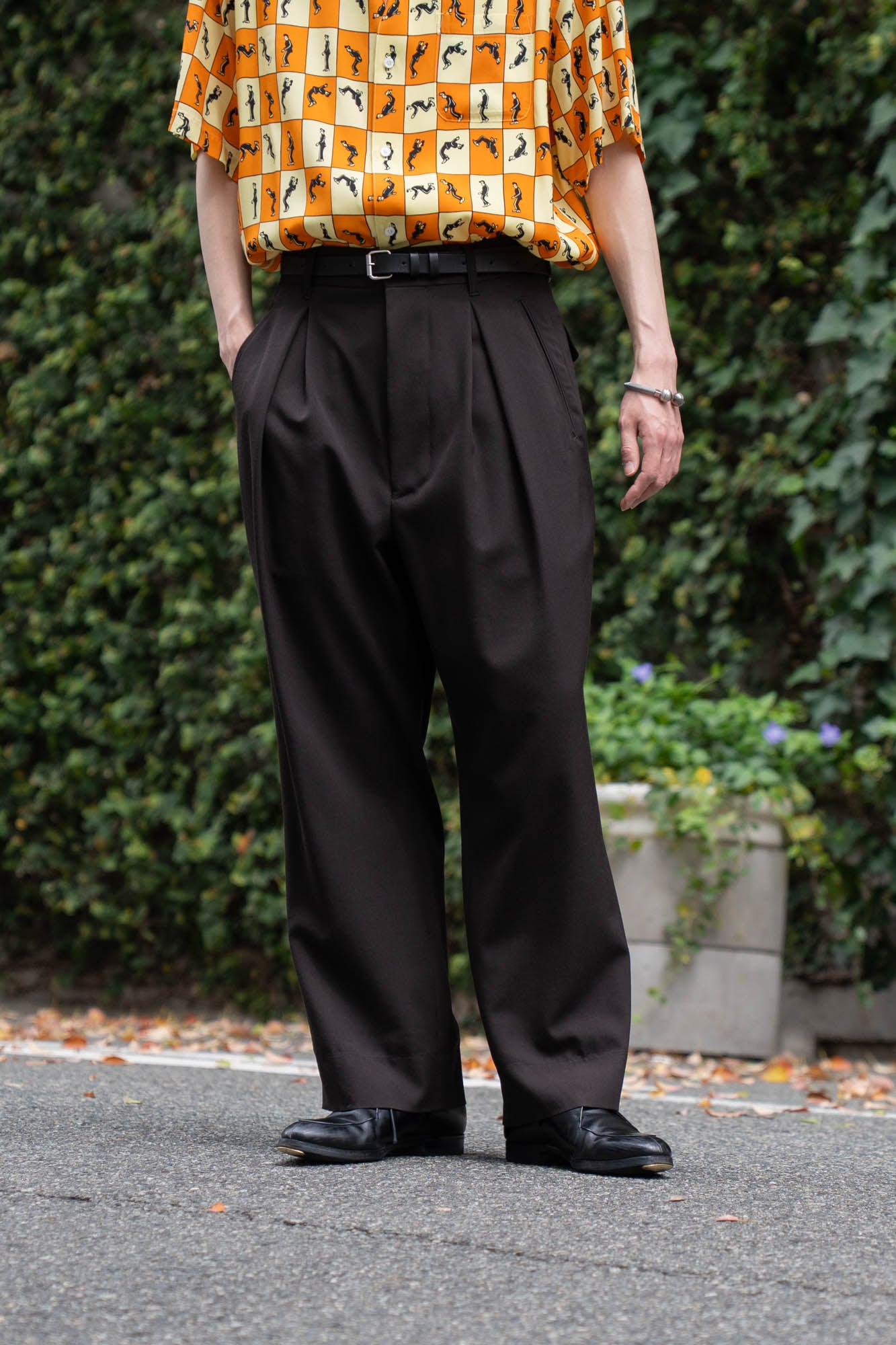 INVERTED PLEATS TROUSER