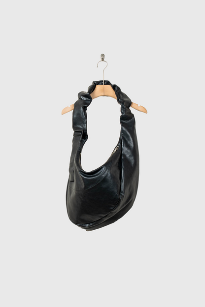 GOAT LEATHER TWIST SHOULDER BAG(ST.1679)
