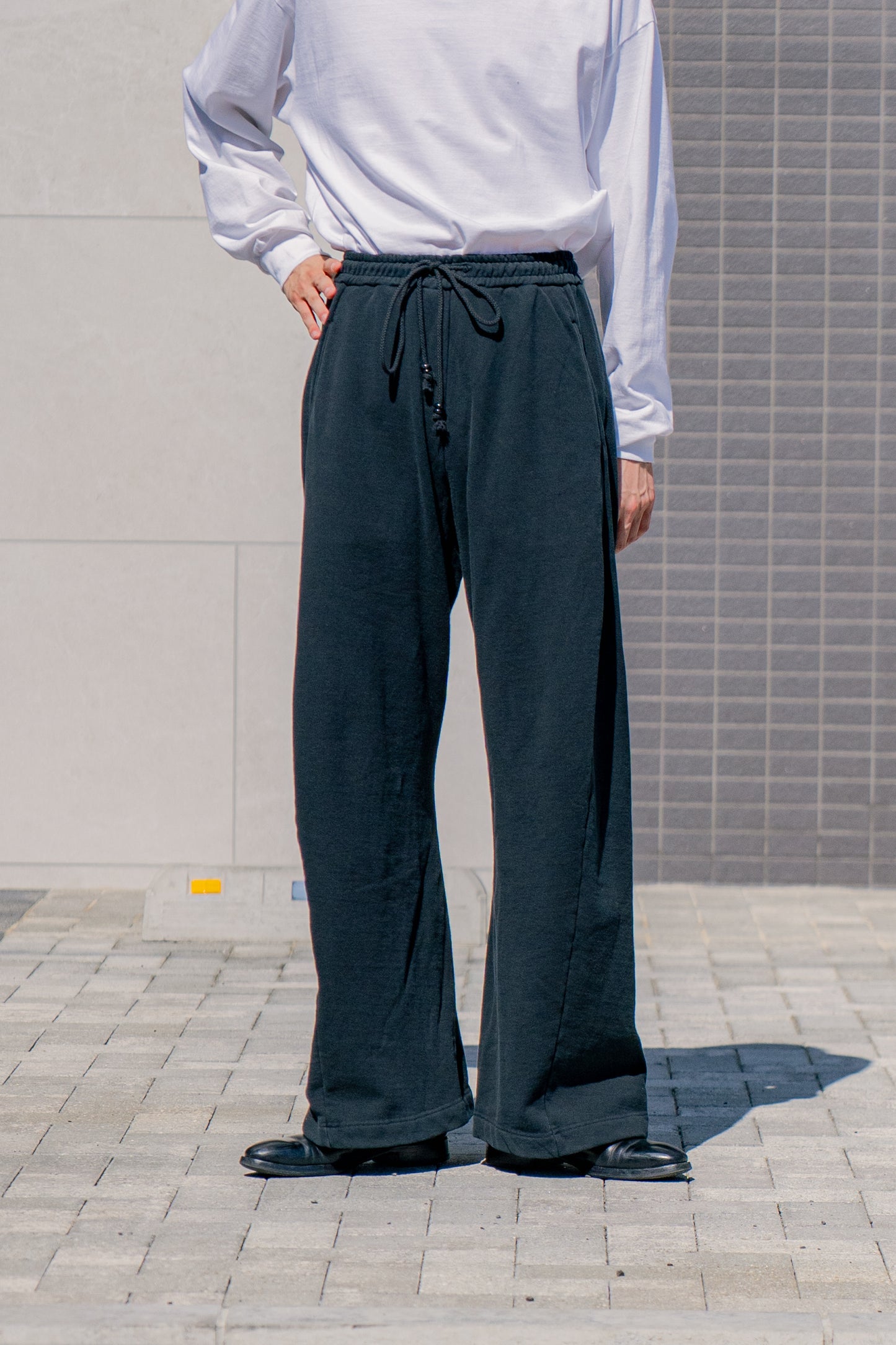 3D TWISTED LOUNGE WIDE PANTS