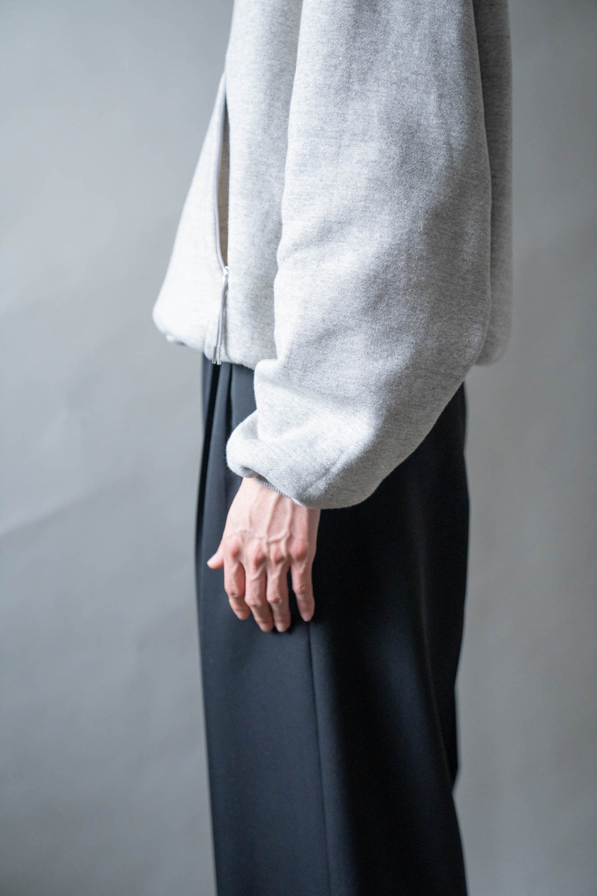 THE SWEAT HOODIE