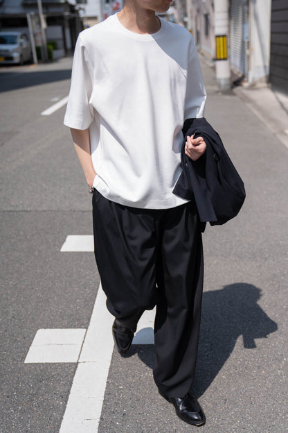 HALF-SLEEVED T-SHIRT