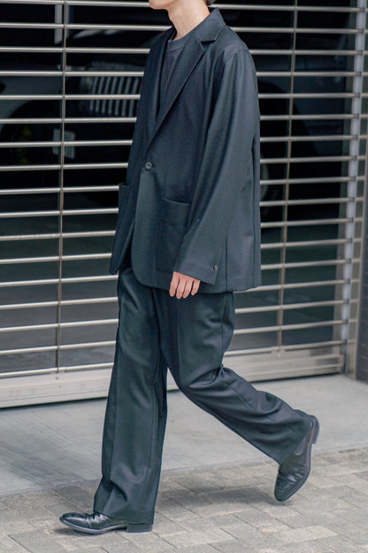 ONE TUCK STRAIGHT TROUSERS