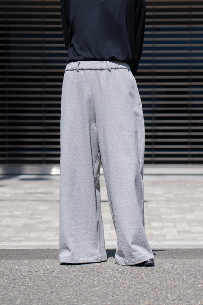 SWEAT PANTS