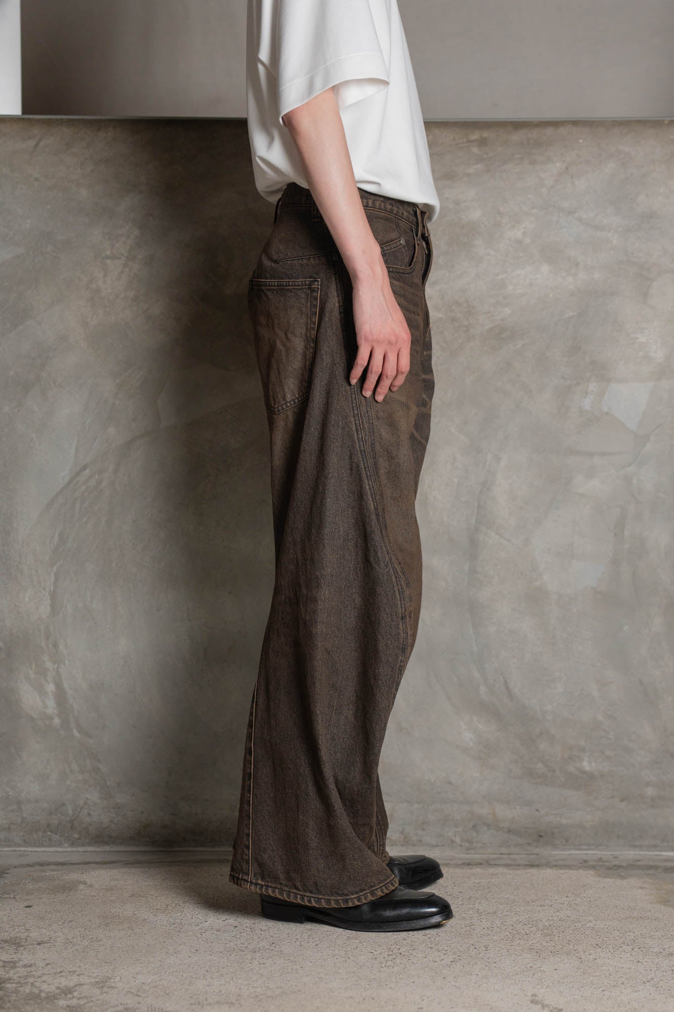 3D TWISTED WIDE LEG JEANS