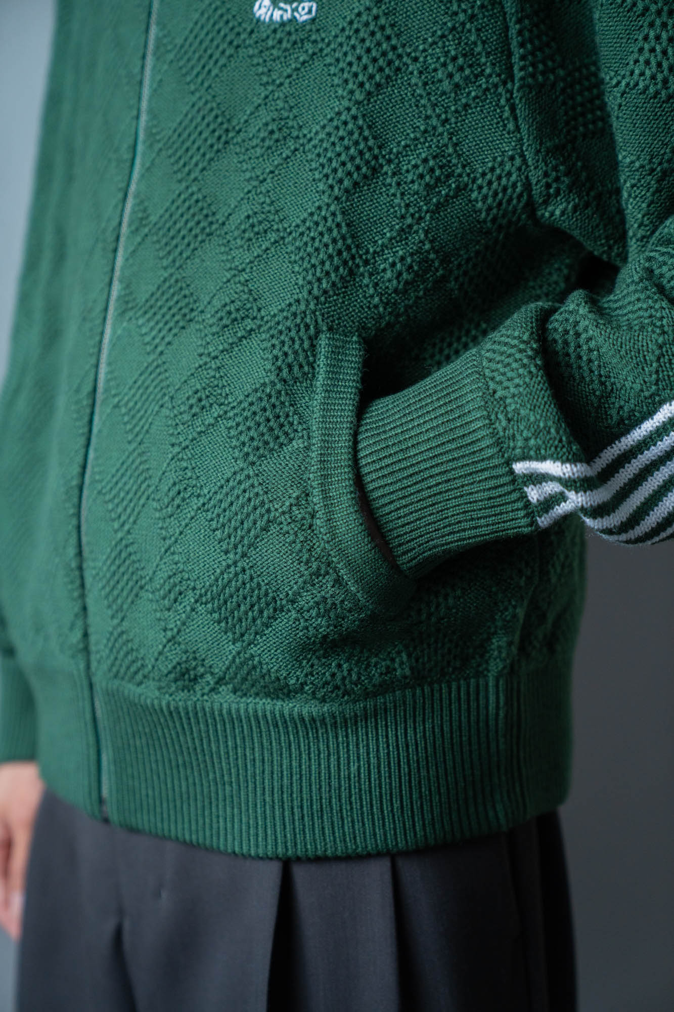 KNITTED TRAINING JACKET