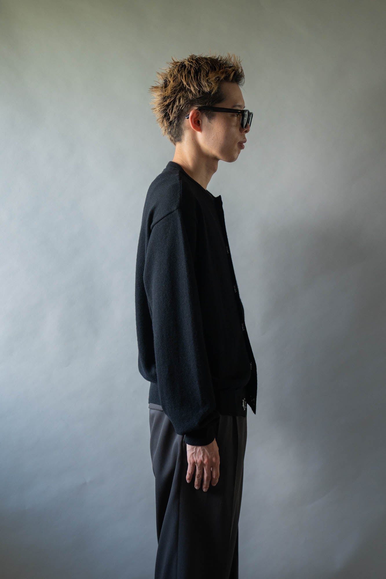 Wool knit cardigan for sign
