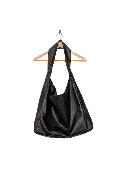 LEATHER SHOULDER BAG