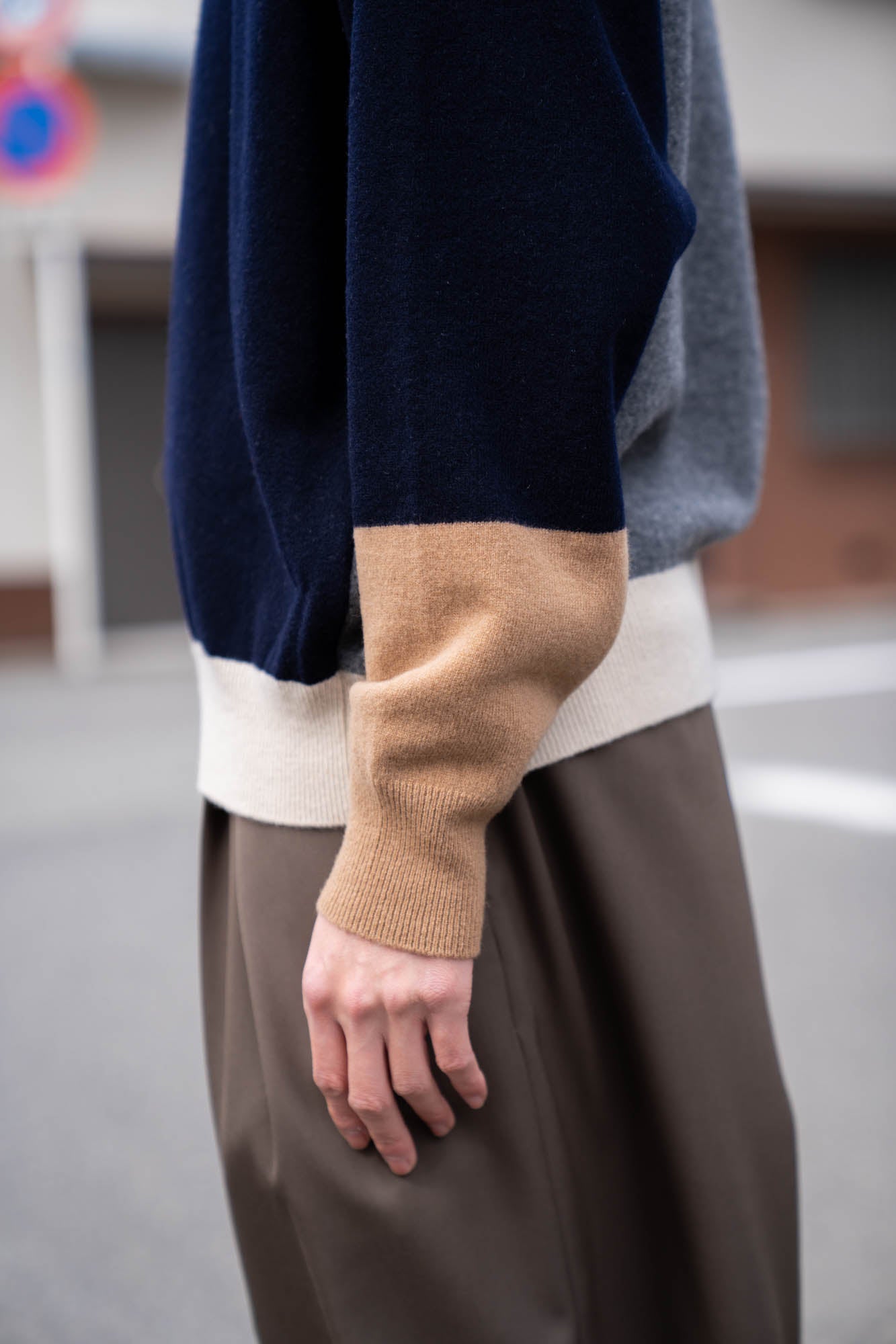 EXTRA FINE WOOL KNIT COLOR BLOCK LS(ST.1479)