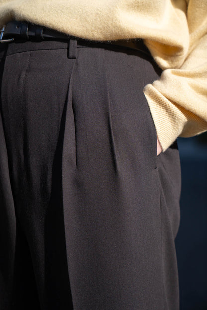 TWO TUCKS WIDE TROUSERS