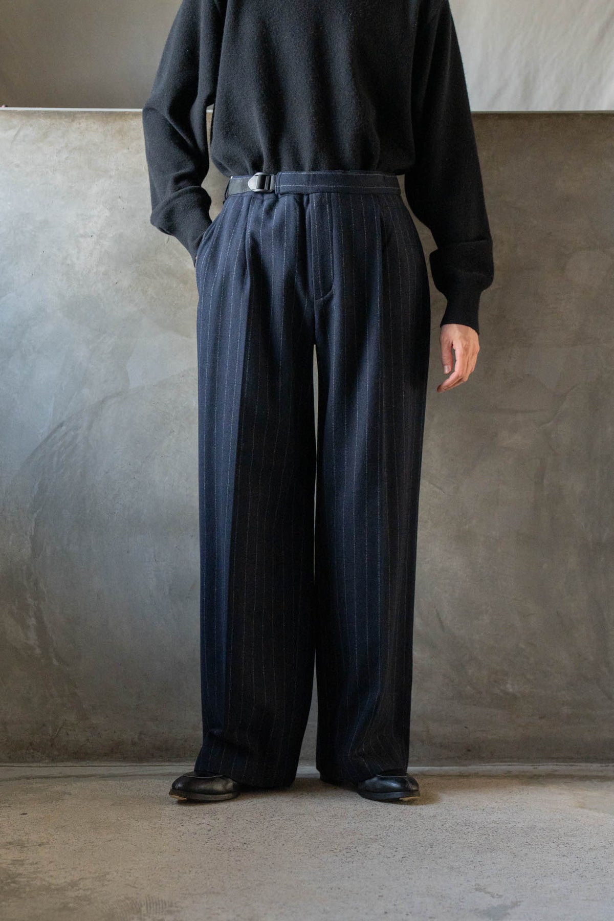 TACKED TROUSERS-TW