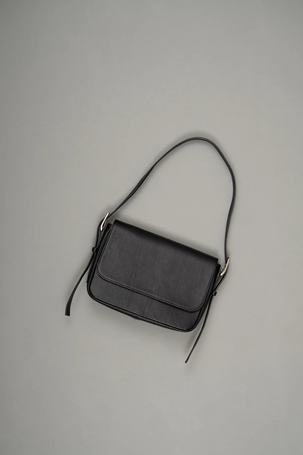 Leather Shoulder Bag [Dumbo]