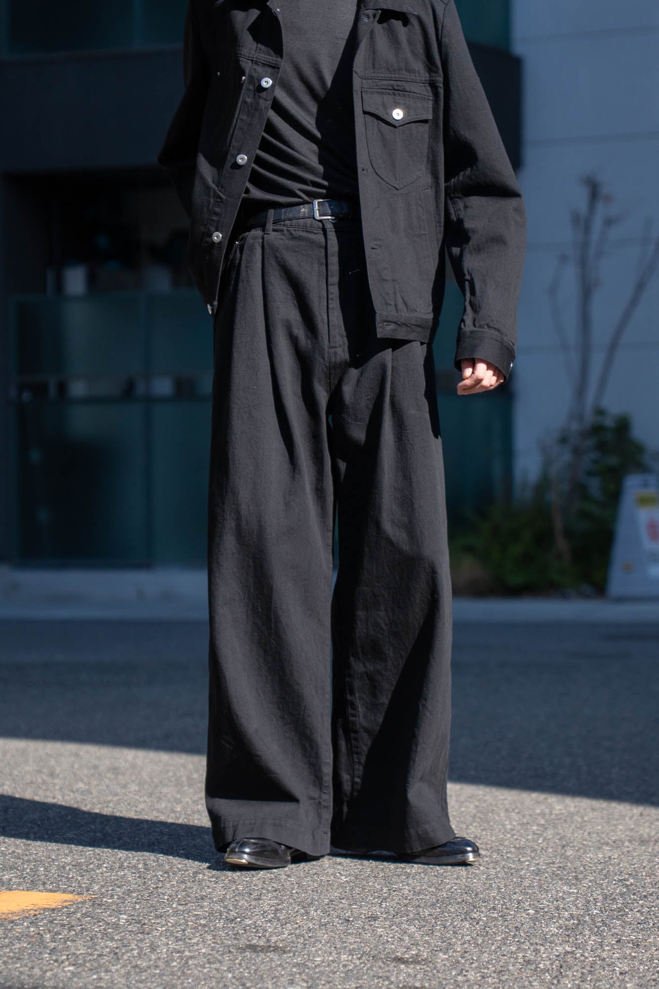 【LIMITED EDITION】Two-Tuck Buggy Pants TWO TUCKS BUGGY PANTS | デニムパンツ irenisa（イレニサ)公式通販