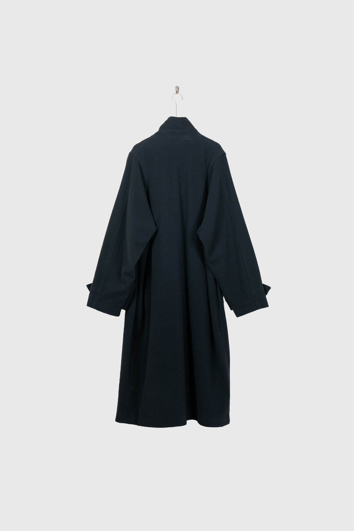 STAND-COLLAR COAT
