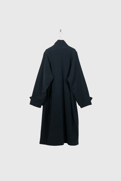 STAND-COLLAR COAT