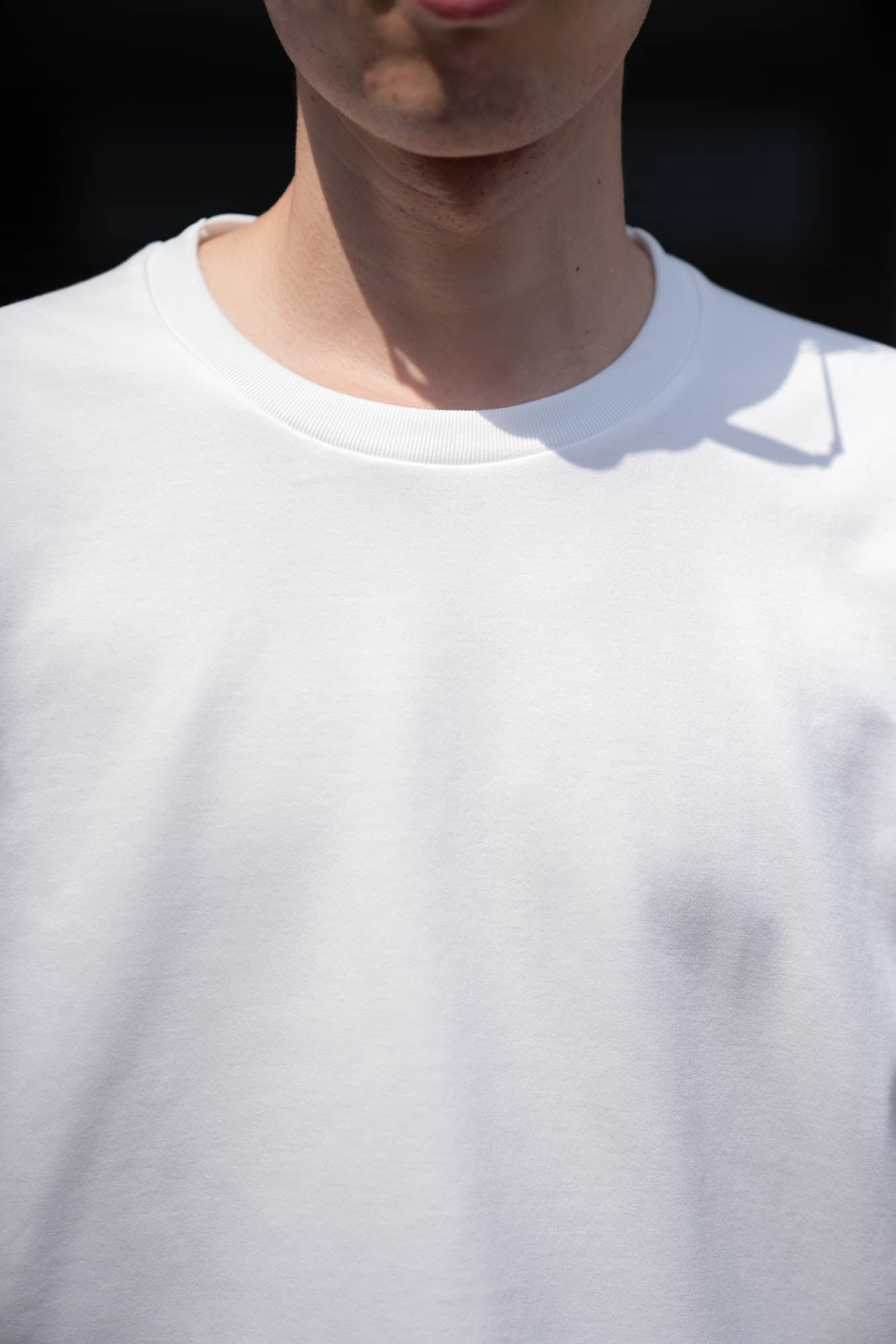 HALF-SLEEVED T-SHIRT