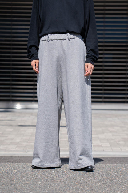 SWEAT PANTS