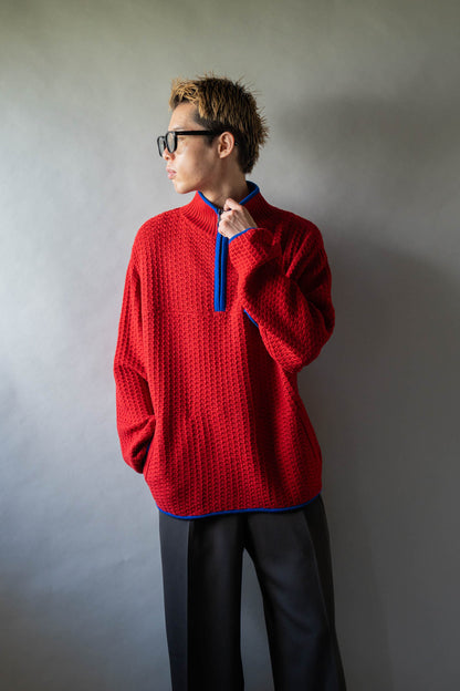 MOUNTAIN KNITTING PULLOVER