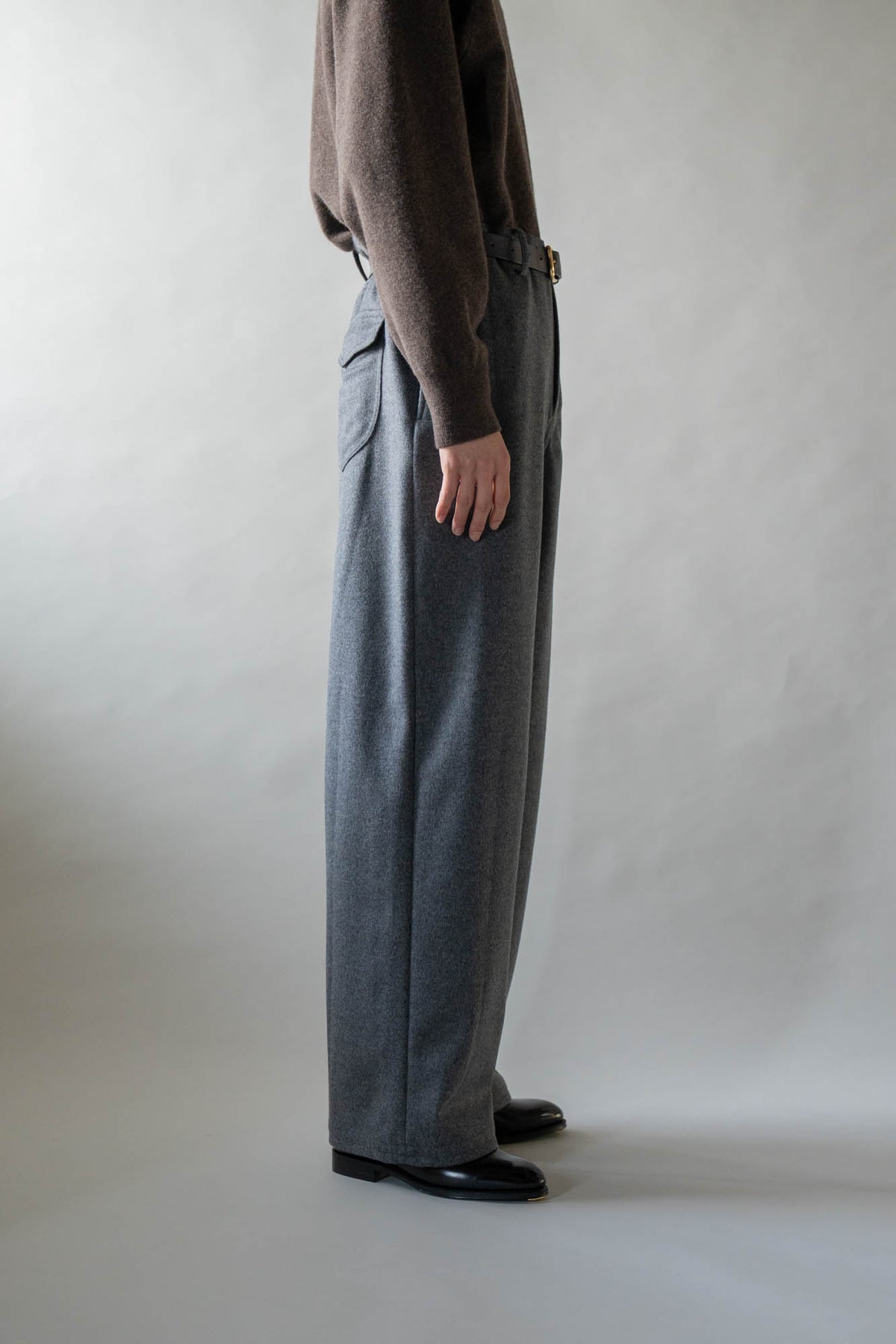 WIDE STRAIGHT PANTS