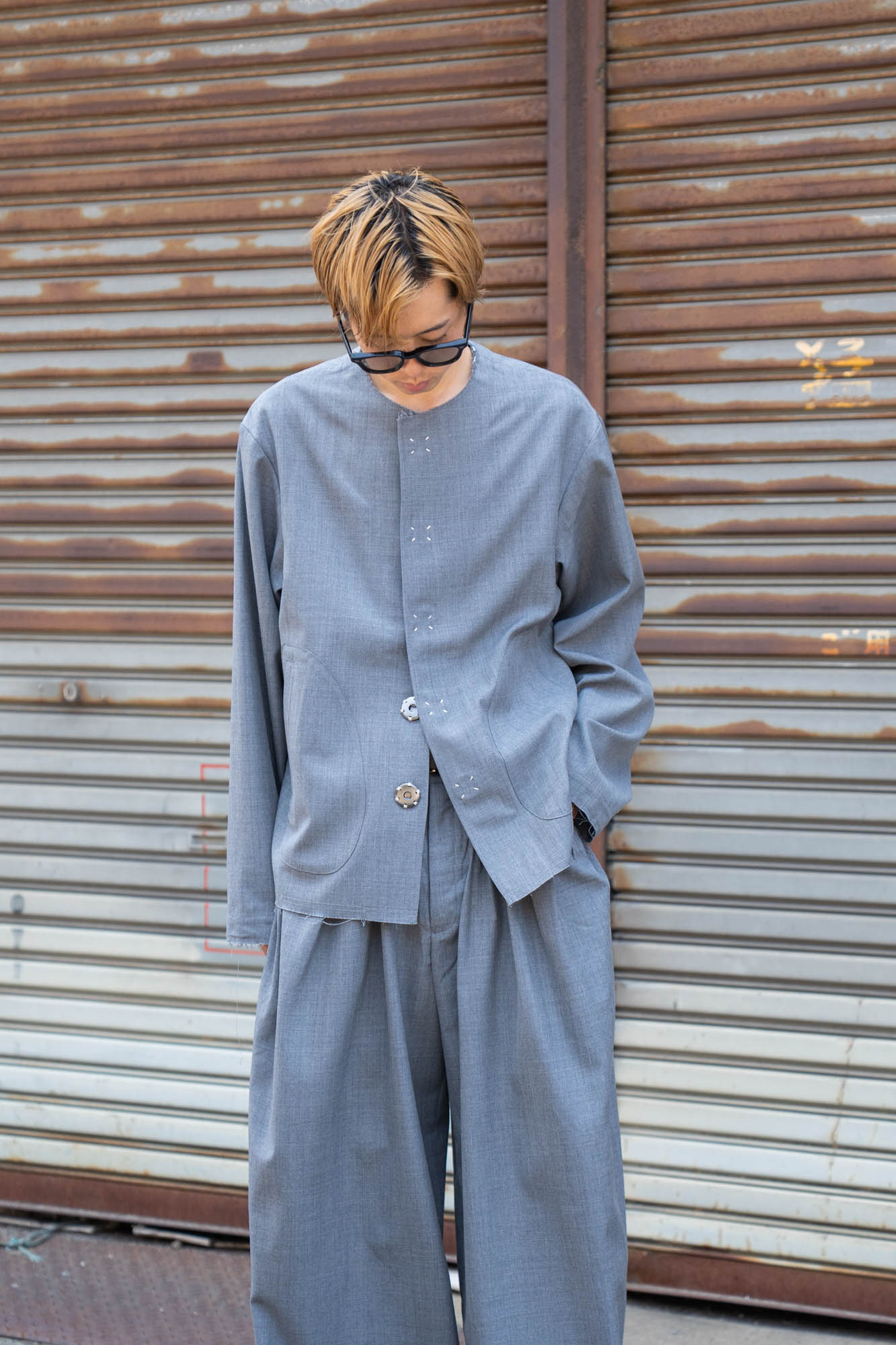 No-collar wool gabardine jacket