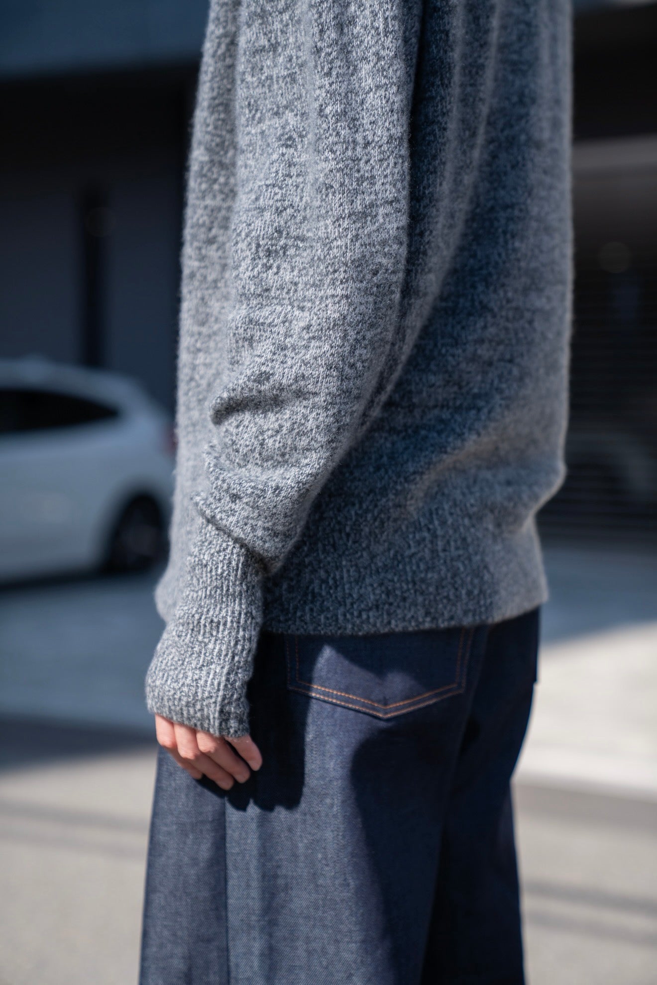 25J16 Soft Crew Neck – sign | サイン