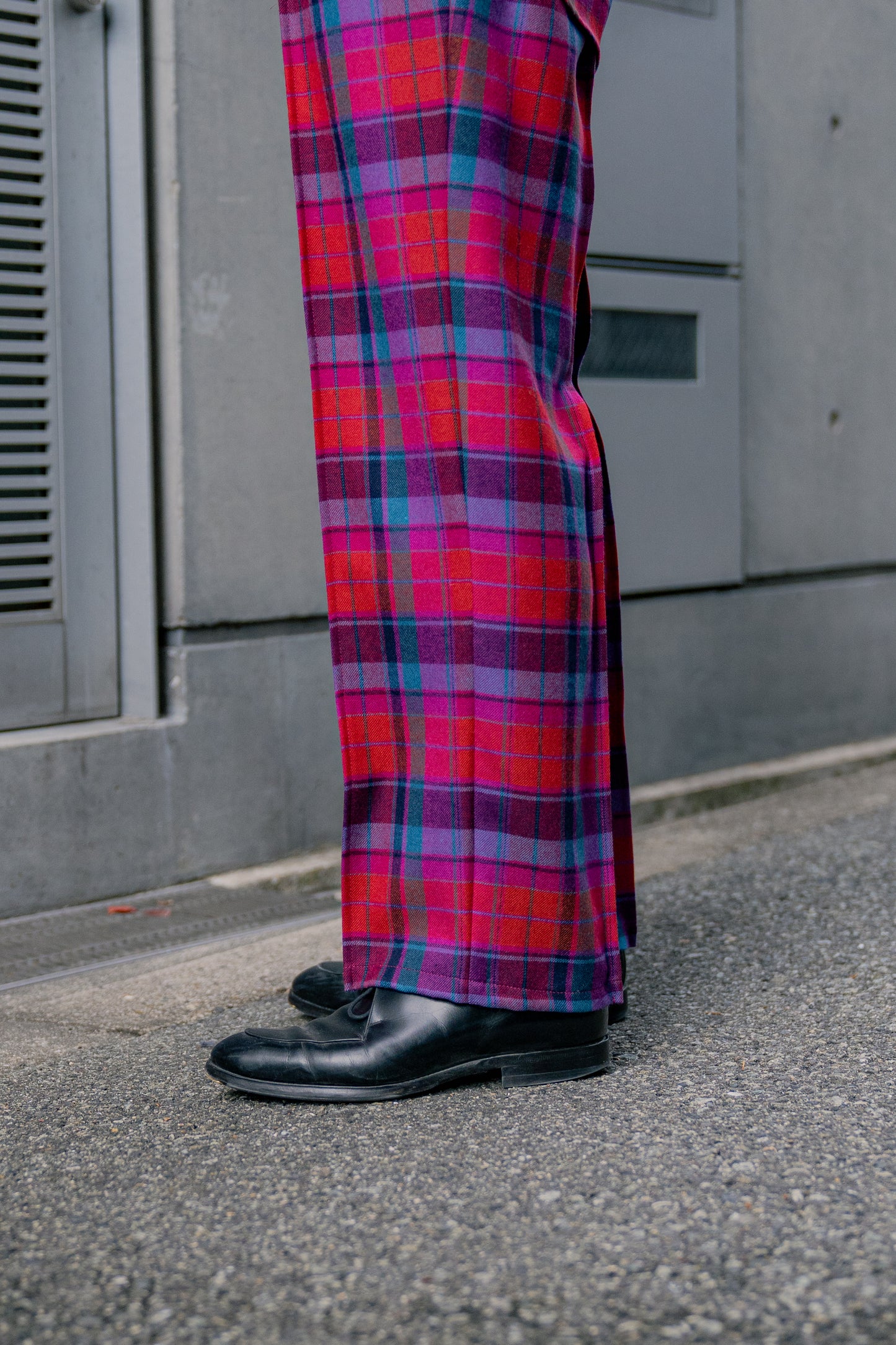 Wool Check Pin Tuck Easy Trouser