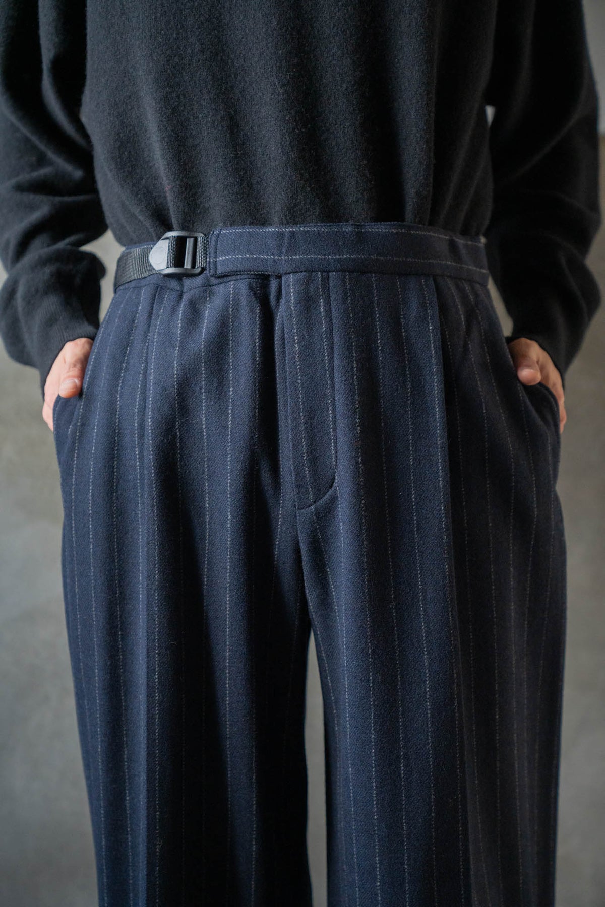 TACKED TROUSERS-TW