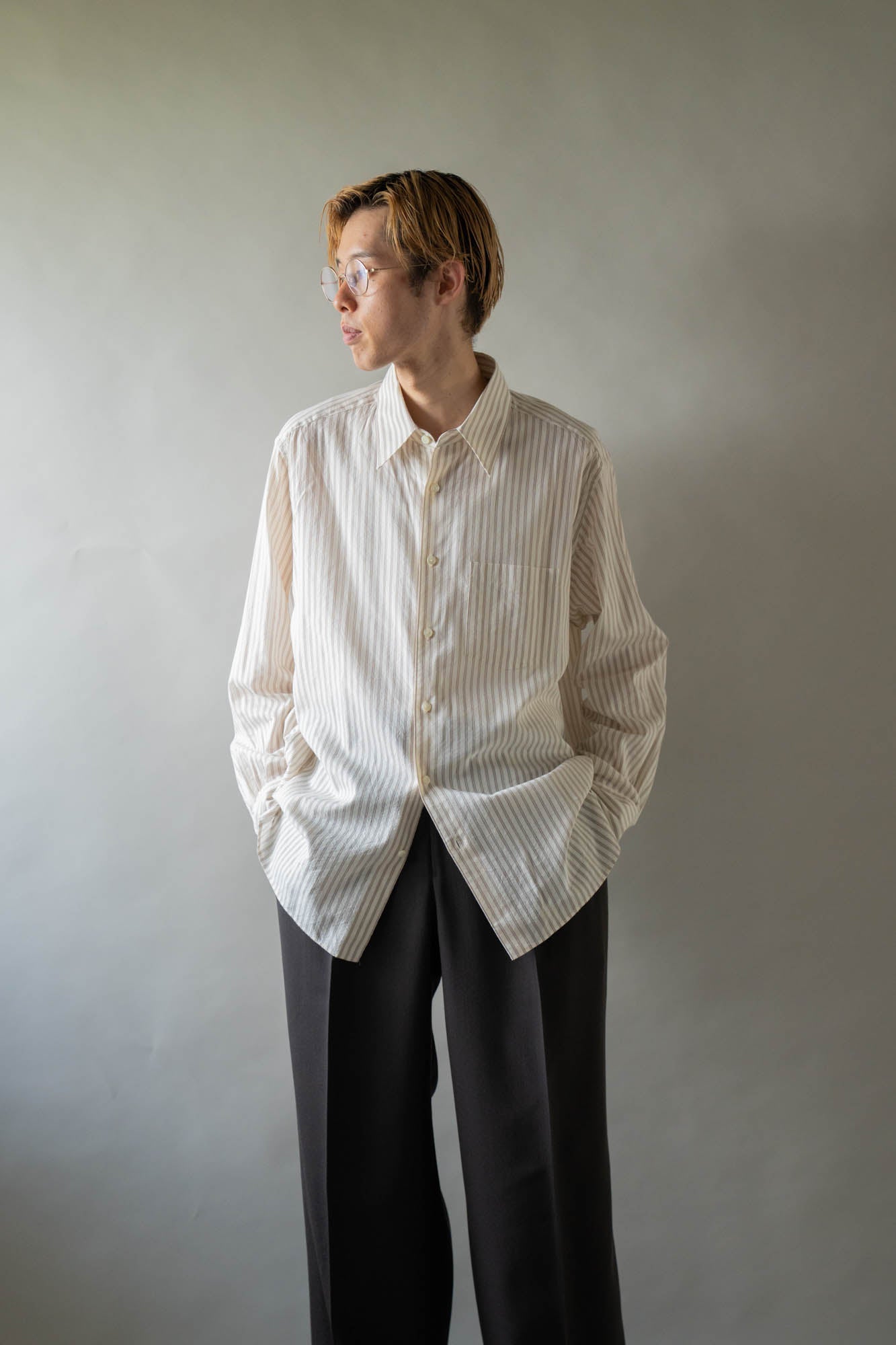 REGULAR COLLAR RELAX-FIT SHIRT