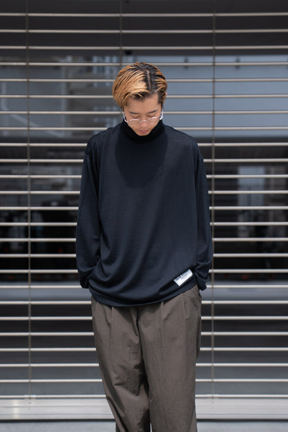 MERINO WOOL HIGH NECK L/S T-SHIRT