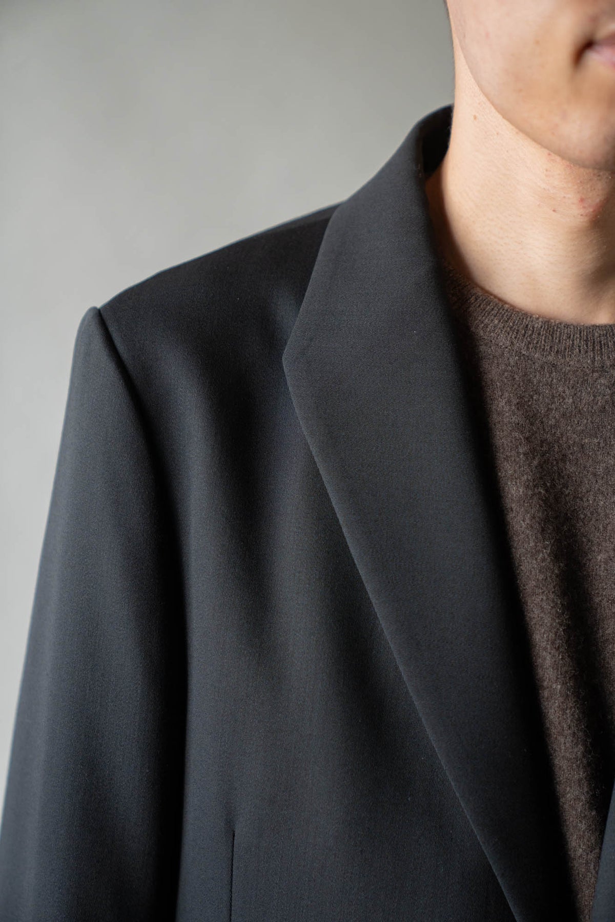 MODIFIED SHAWL-COLLAR JACKET