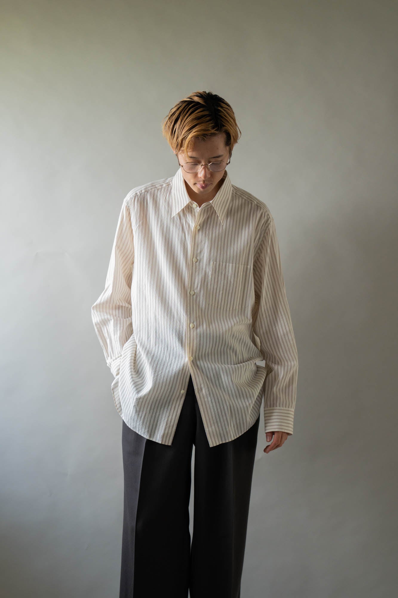 REGULAR COLLAR RELAX-FIT SHIRT