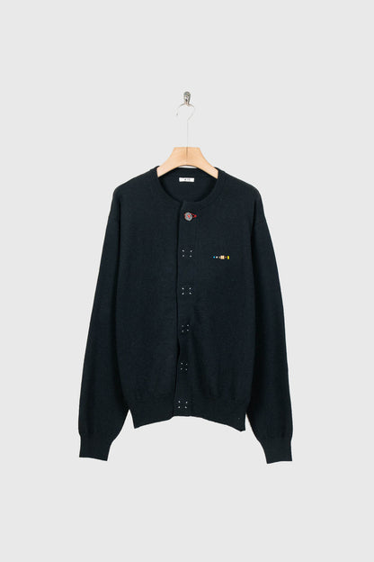 Wool knit cardigan for sign