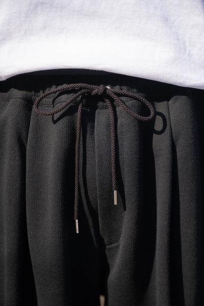 Pleated Balloon Sweat Shorts