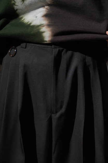 Extra Volumed Tapered Pants