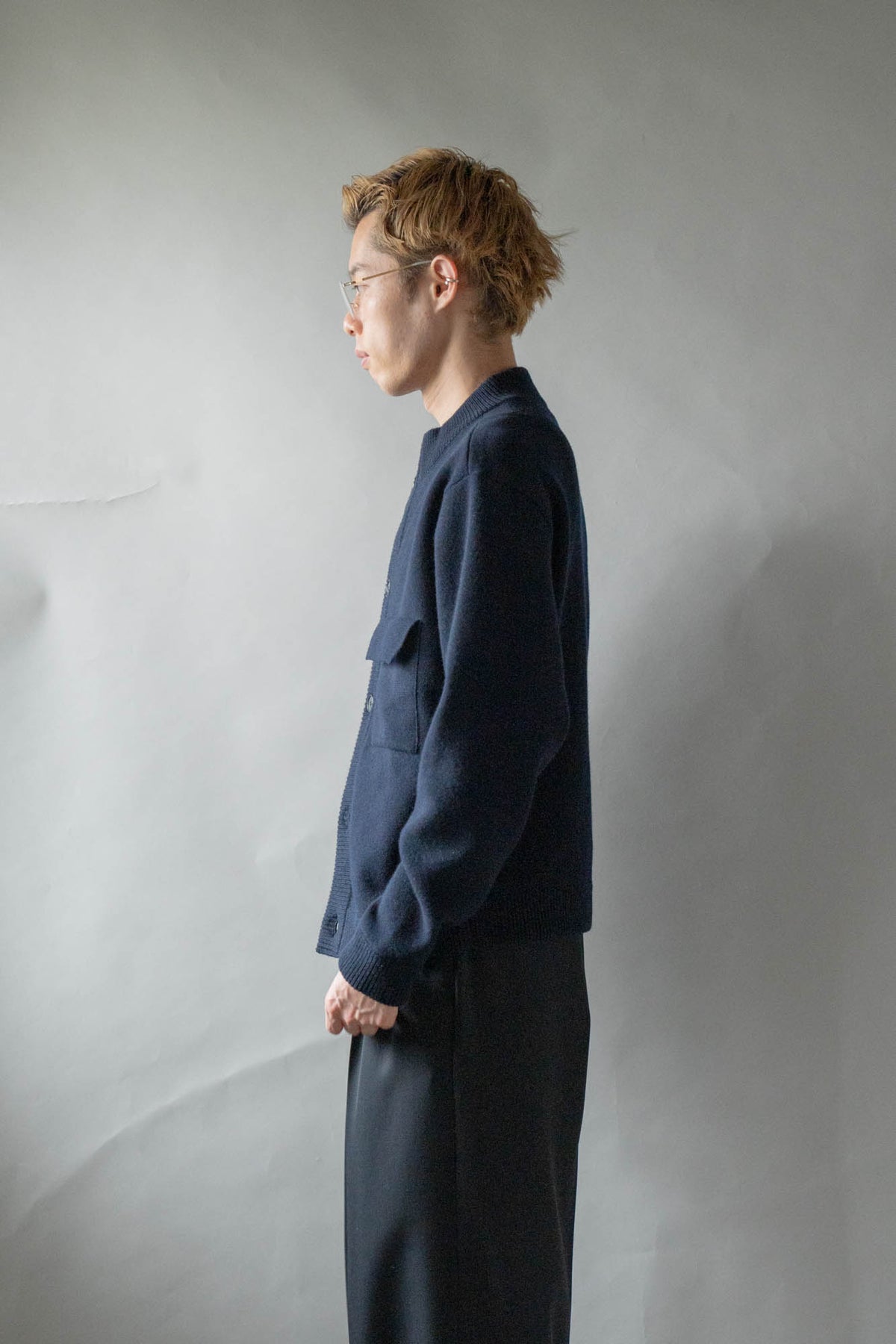 CREW NECK CARDIGAN