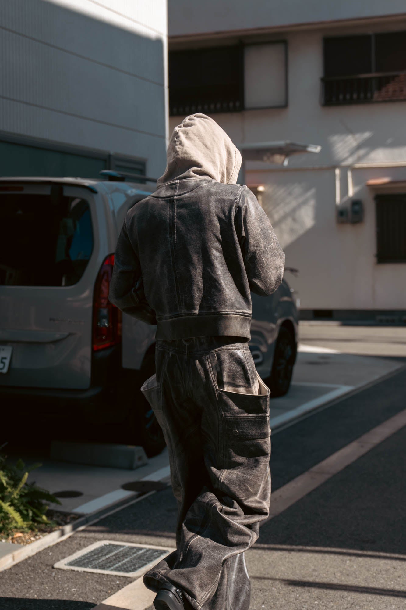 CRACKING COATED RIDERS PARKA .15