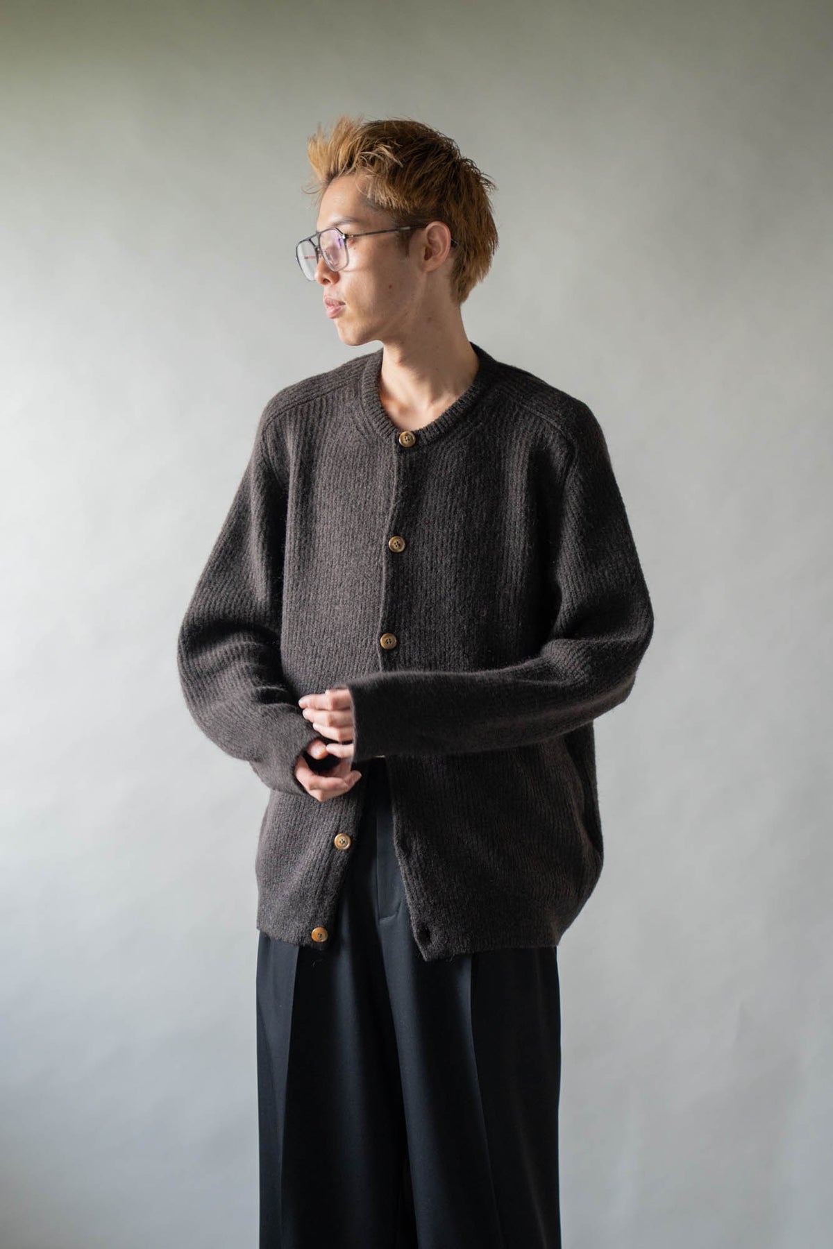 CREW-NECK KNIT CARDIGAN