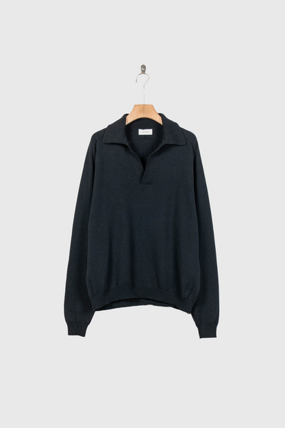 BUTTONLESS POLO SHIRTS