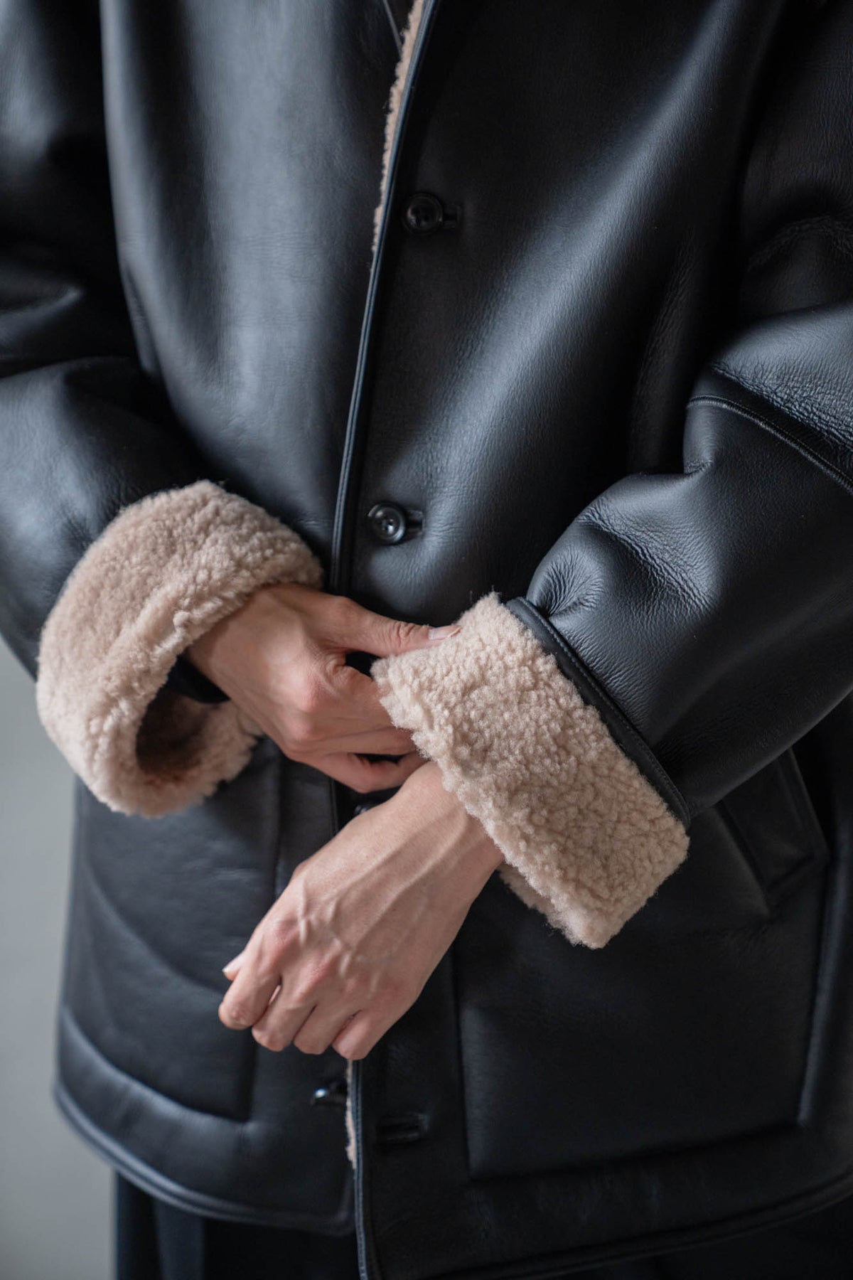 REVERSIBLE MOUTON BLOUSON