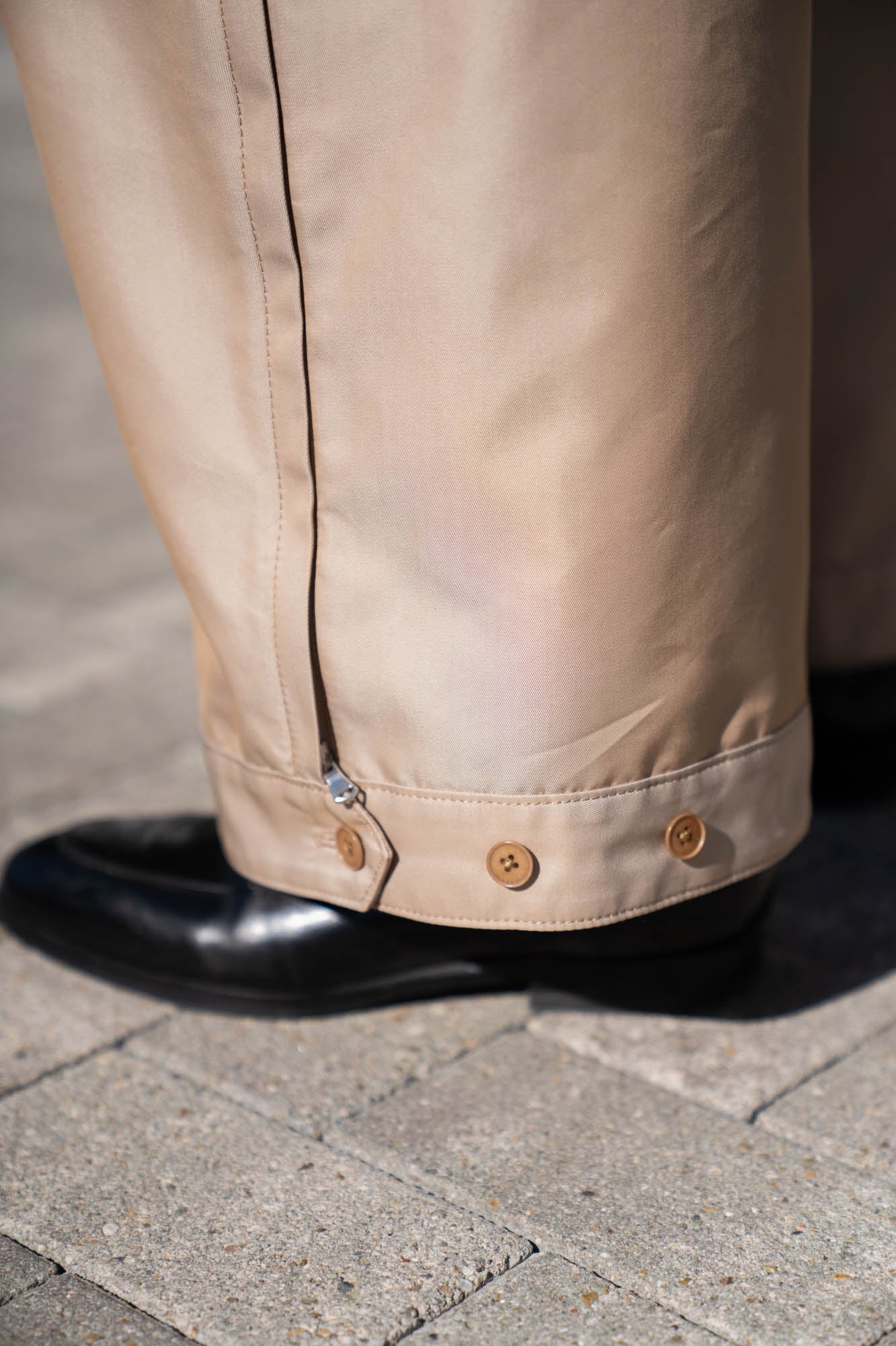 Giza cotton cargo tuck pants