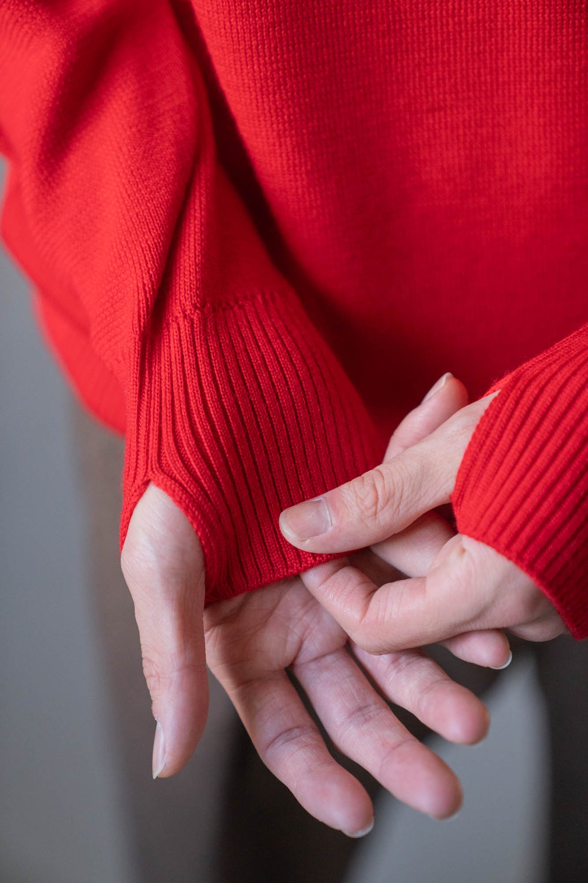 META SWEATER