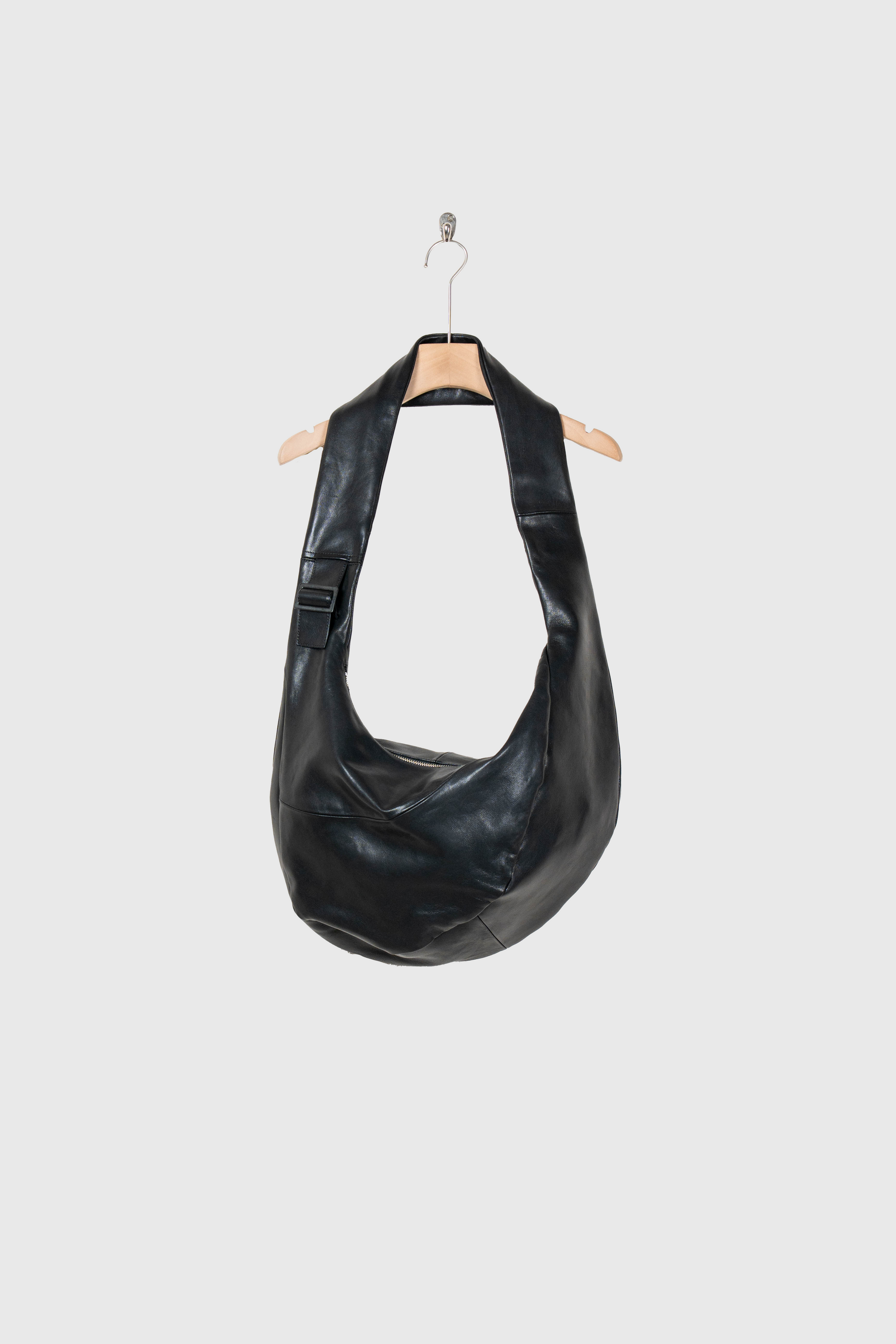 TWIST SHOULDER BAG(ST.1507) | バック ssstein（シュタイン）公式通販