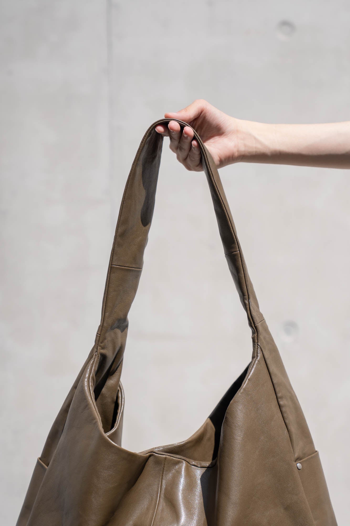 GOAT LEATHER SHOULDER BAG(ST.1673)| バック ssstein（シュタイン