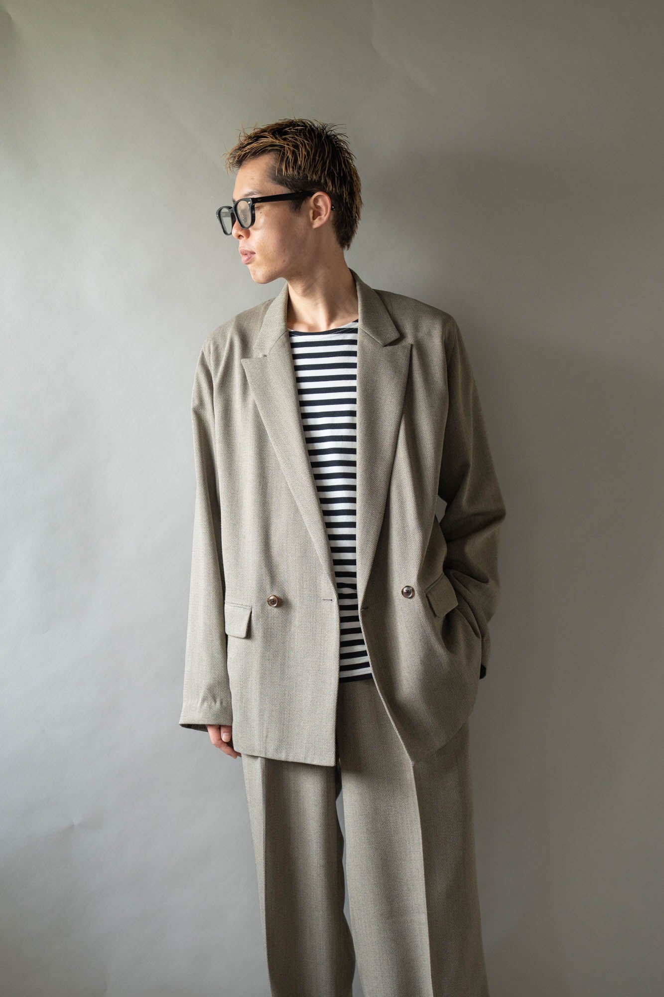 DOUBLE-BREASTED RELAX SHOULDER JACKET