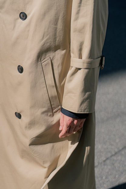 Pleats Yoke Coat