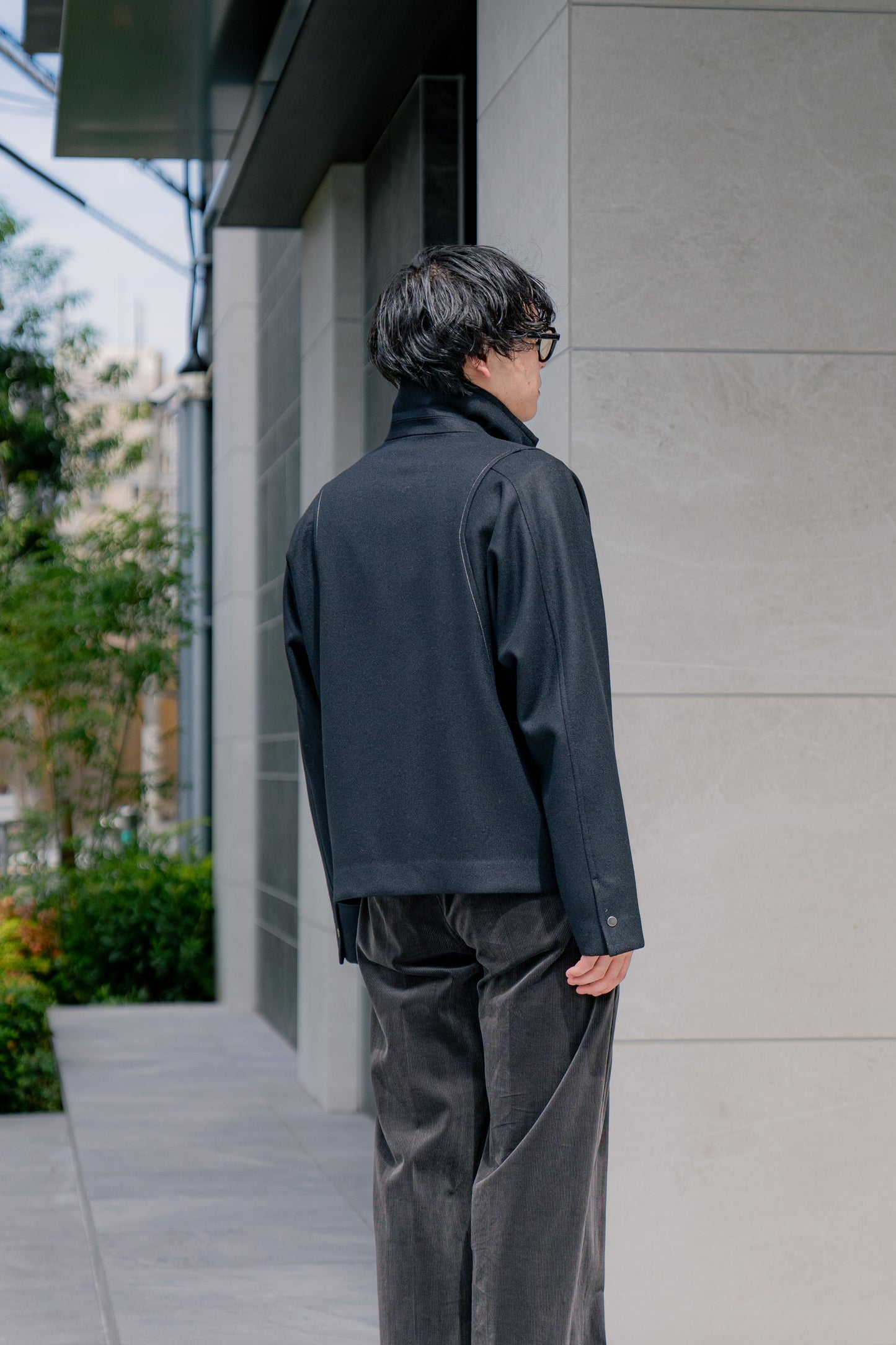 MODIFIED SLEEVE ZIP BLOUSON