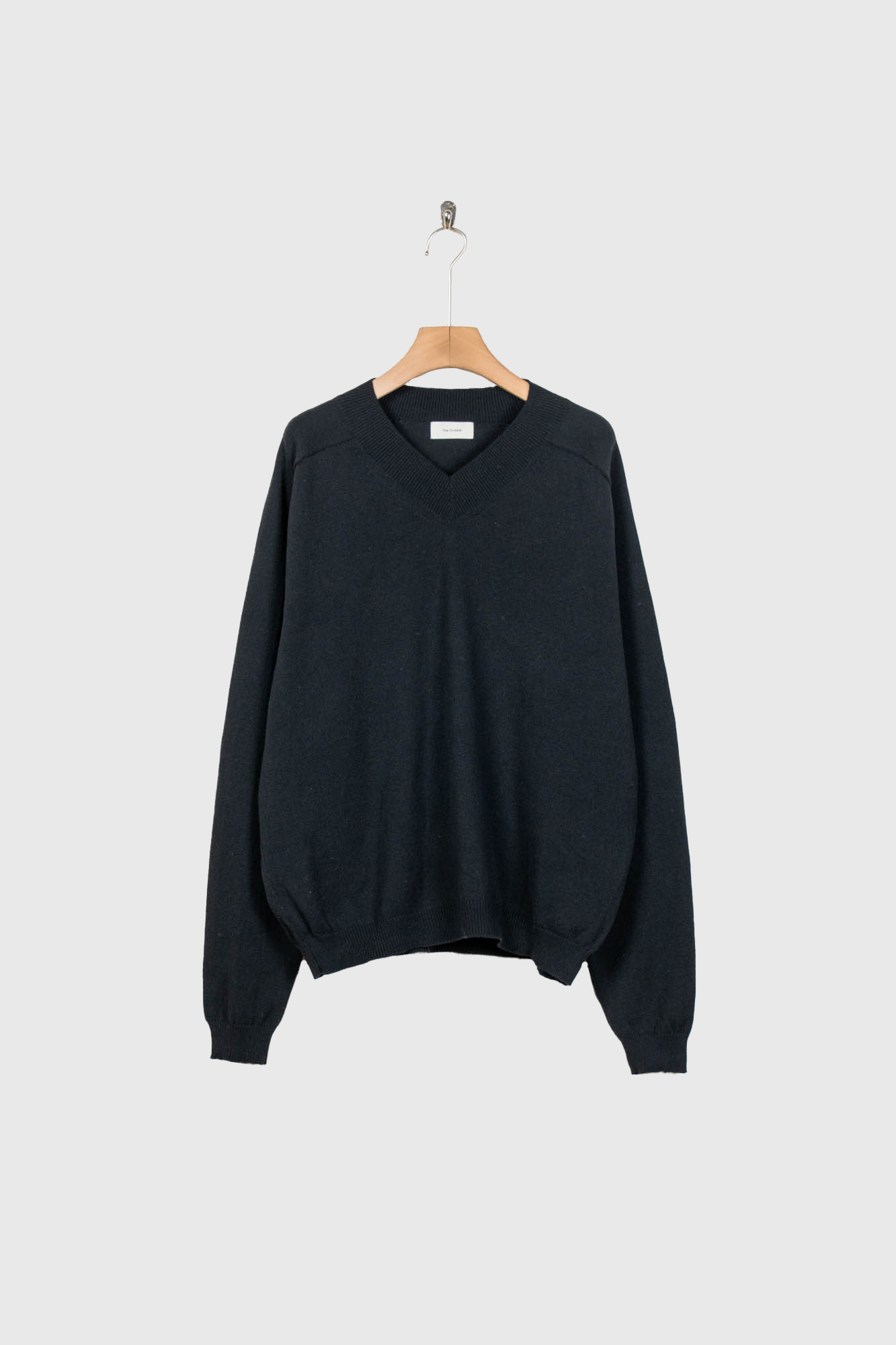 V NECK JUMPER
