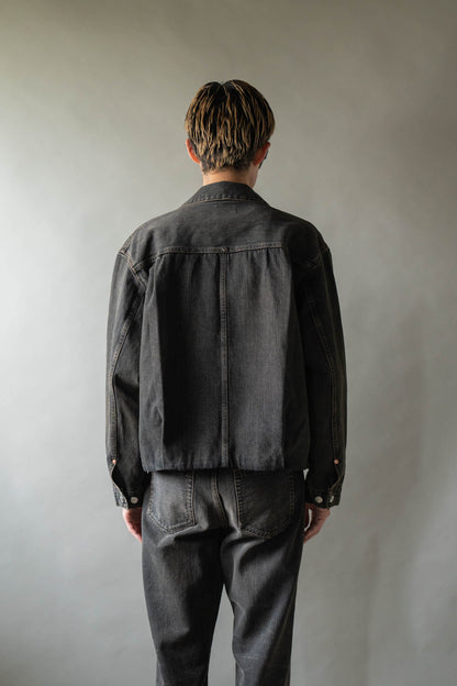 THE JEAN JACKET