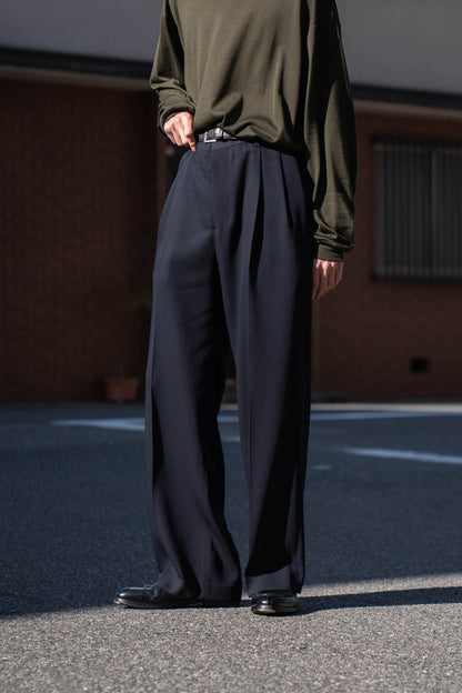 TWO TUCKS WIDE TROUSERS