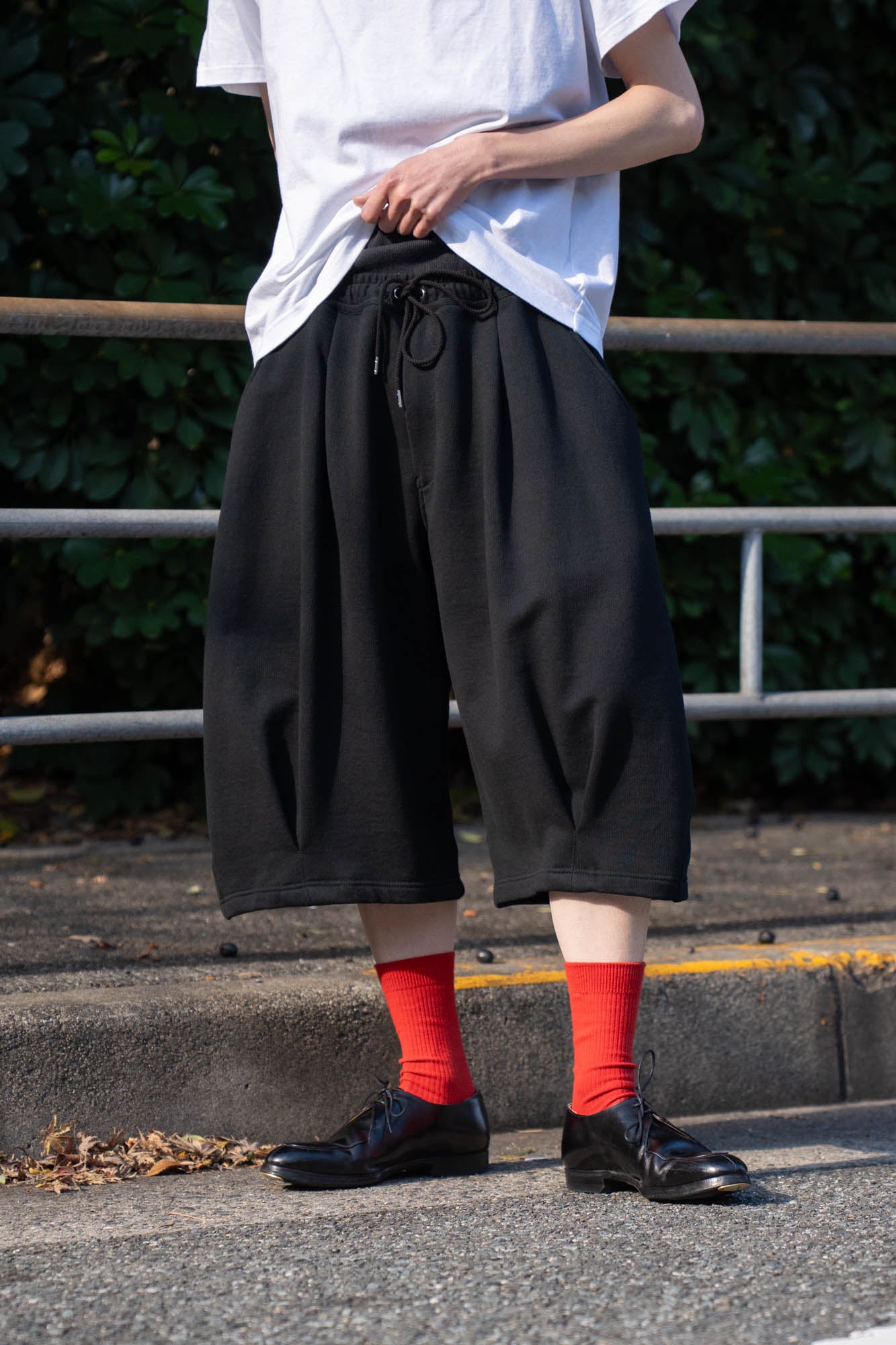 Pleated Balloon Sweat Shorts