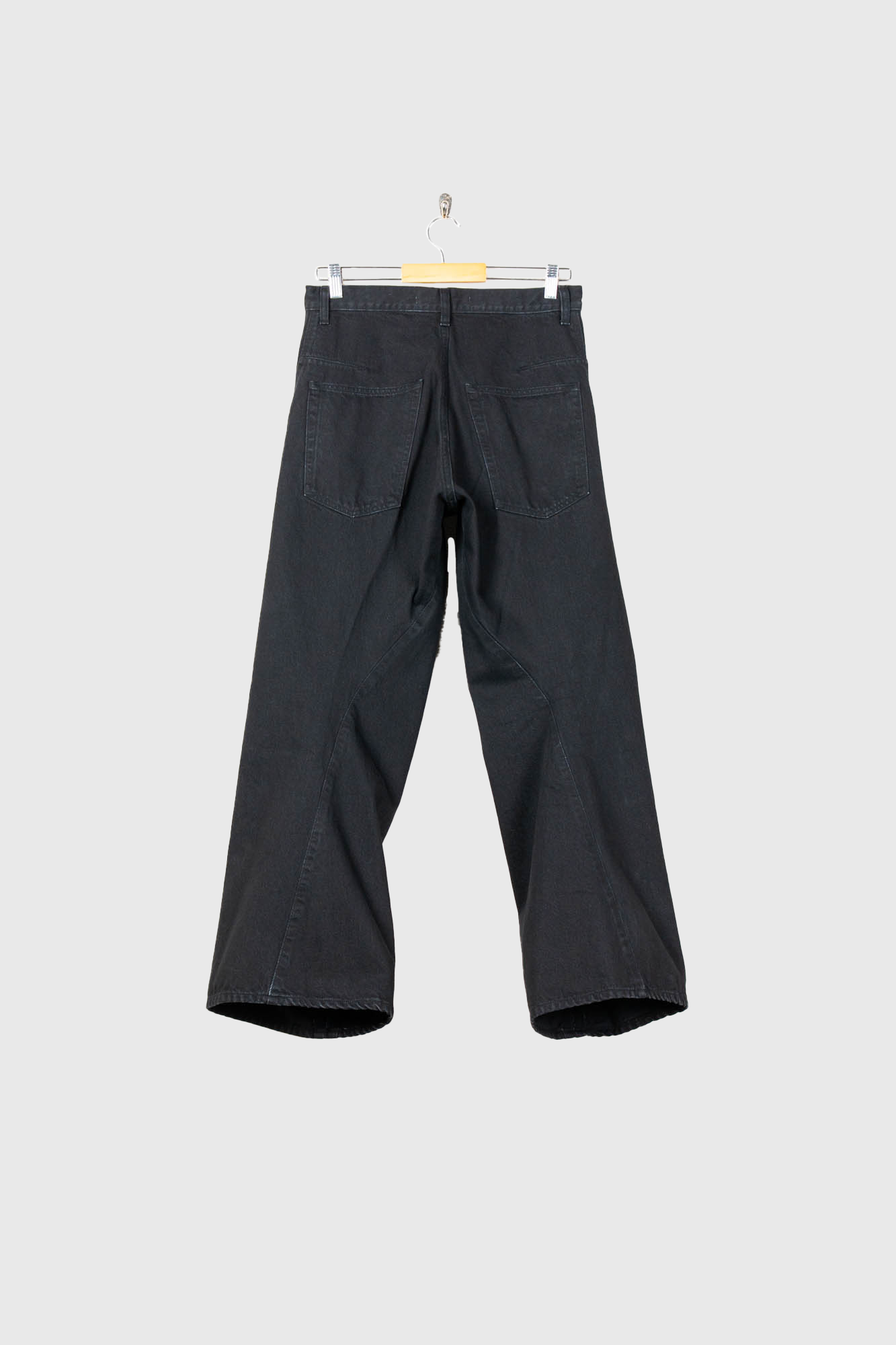 3D TWISTED WIDE LEG JEANS